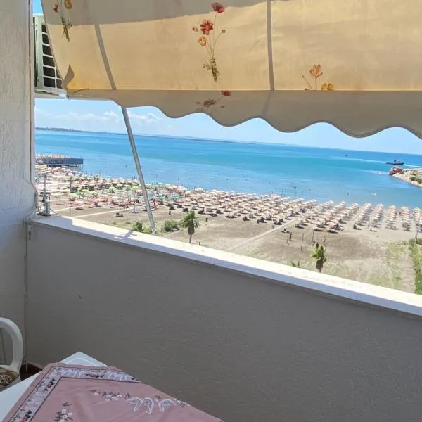 Albi Apartmet beachfront in Shengjin, hotel v destinaci Shëngjin