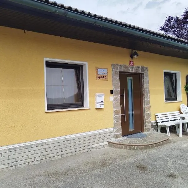 apartma Grad, hotel v destinaci Motnik