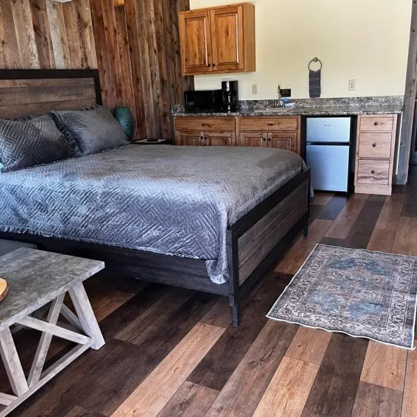 Rhodopa Lodge at Yellowstone, hotell sihtkohas Gardiner