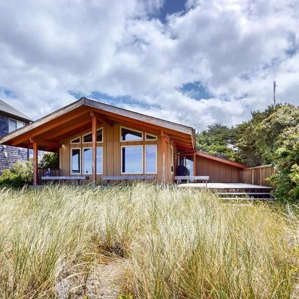 Little Pink Beach House, hotel in Manzanita