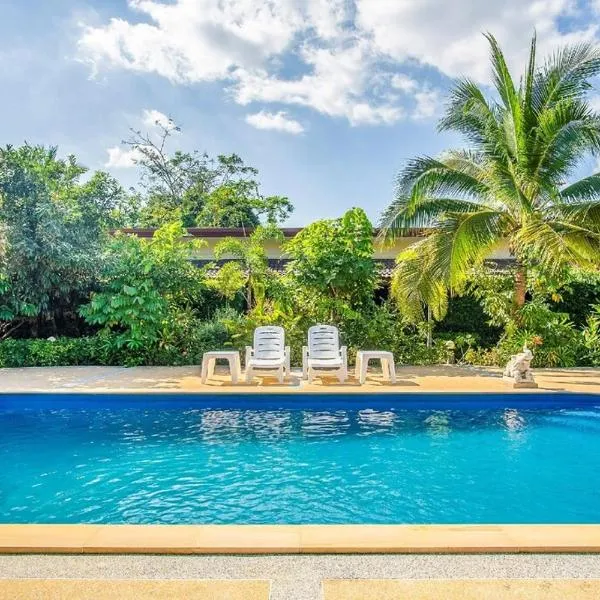 Samran Resort, hotel di Chalong