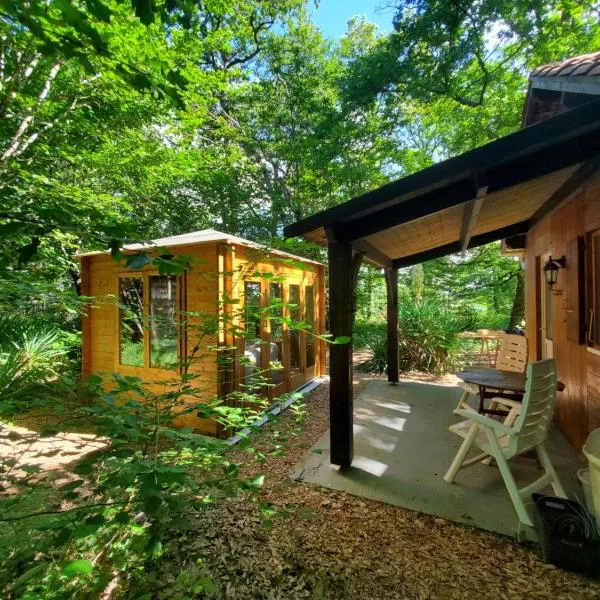 Cabane des bois, hotel em Rouffignac Saint-Cernin