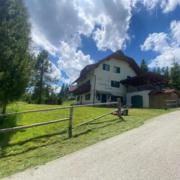 Haus Karoline, hotel v destinaci Hochrindl