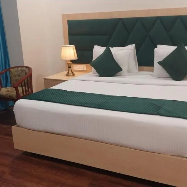 ECONOH HOTEL, hôtel à Anakāpalle