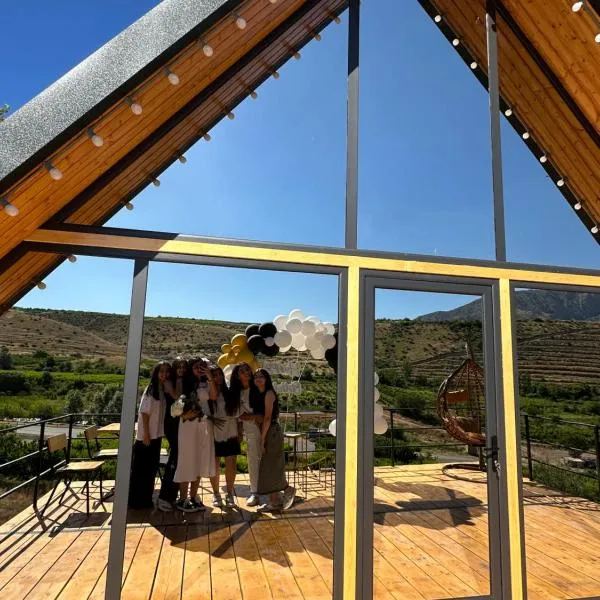 Triangle house, hotel v destinaci Areni