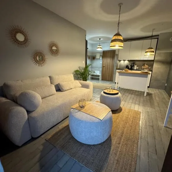 Apartament Lux Nowe Ogrody 1 Poznań 24h meldowanie lotnisko targi, khách sạn ở Poznań