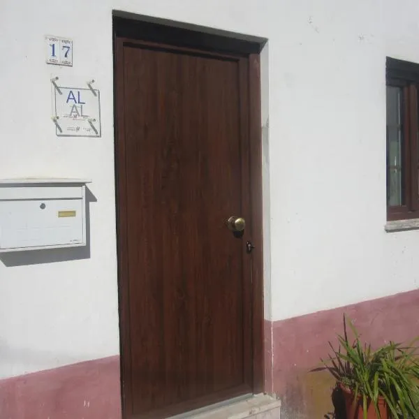 Casa Eira do Povo 1, hotel in Vale de Colmeias
