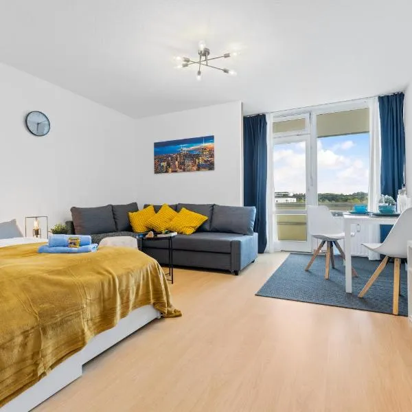 Sonniges City-Apartment mit Südbalkon und Parklatz, hotel v destinaci Neusäß