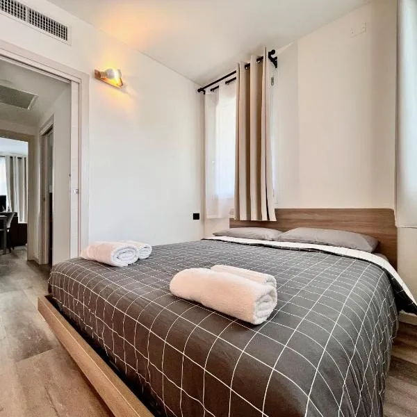 Nuovo appartamento in centro a Darfo Boario Terme, hotel in Boario Terme