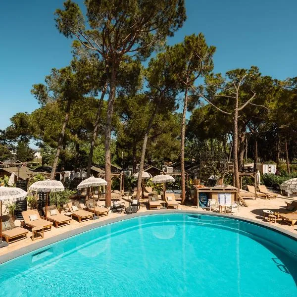 Parco Ibiza, by Camping San Antonio est 1961, hotel v destinaci San Antonio