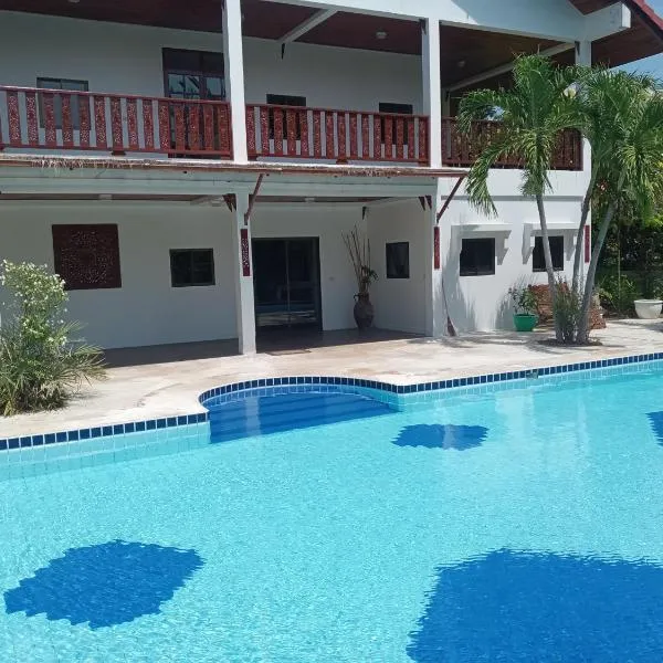 Lyndale Lodge，三百峰的飯店