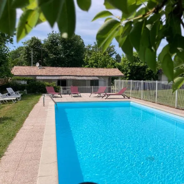 Maison DAN'INN，位于Saint-Morillon的酒店