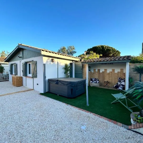 L Oustalet Maison avec Spa proche Mer, hotel v destinácii Sérignan