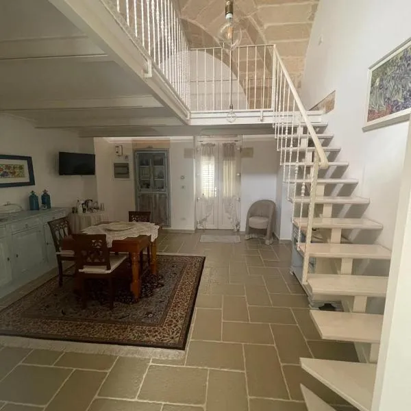 House Amedeo di Savoia Deluxe – hotel w mieście Veglie