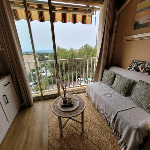 VUE MER a 180 degré, hôtel à Bandol