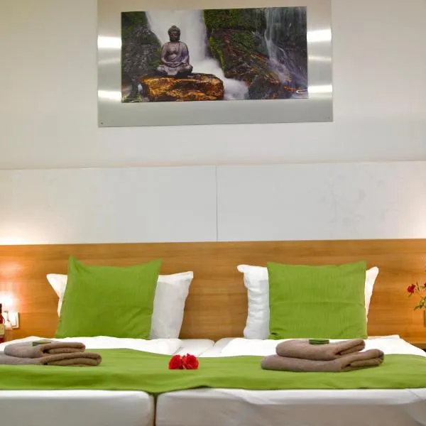 bed & breakfast Outlet Hotel, hotel v destinaci Dettingen an der Erms