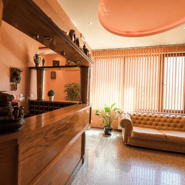 Семеен хотел Свети Георги, hotel v destinaci Sandanski