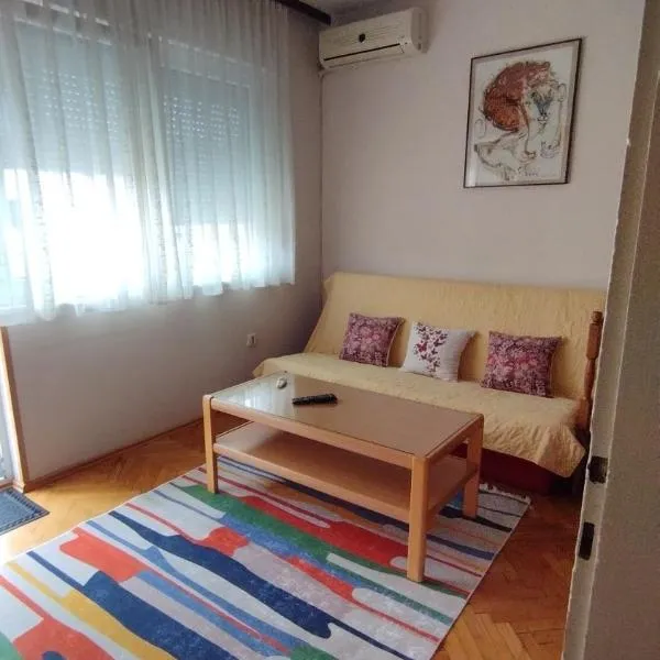NANA apartment, hotel di Ohrid