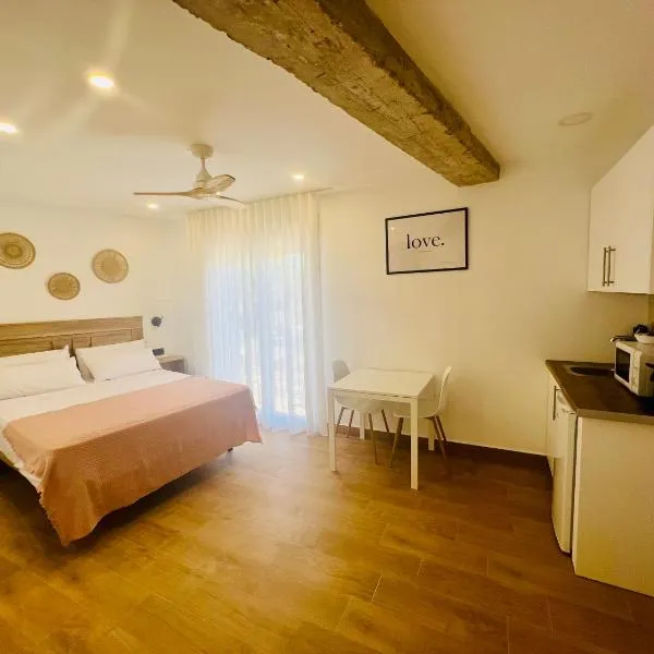 Apartamentos Cibeles Centro Histórico, Nuevo Establecimiento, hotel in Merida