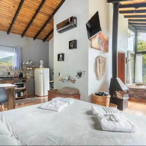 Cabana Sassafrás com Hidromassagem, hotel in Alfredo Wagner