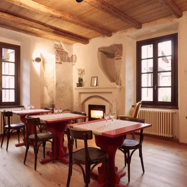 Le Corti Dei Sassi, hotel in Berbenno di Valtellina