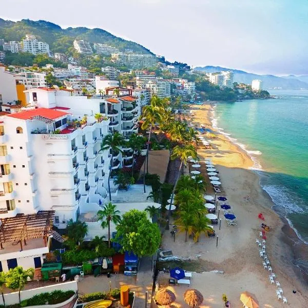 Emperador Vallarta Beachfront Hotel and Suites, hotel in Puerto Vallarta