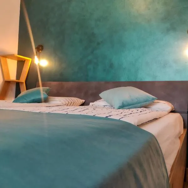 Mistral Guesthouse, hotel v destinaci Castro di Lecce