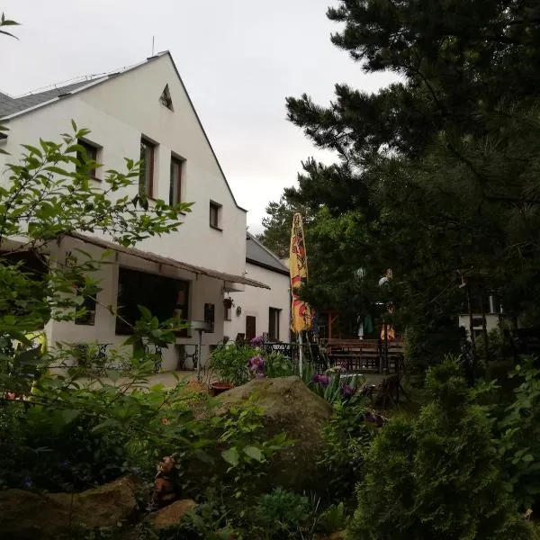 Hotel Kamenný vrch, hotel v Chomutove