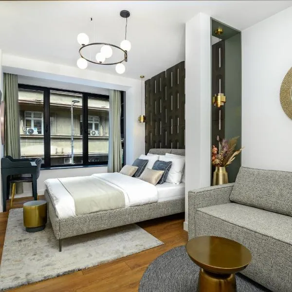 URBAN DOWNTOWN luxury rooms and suites, hotel in Belgrade