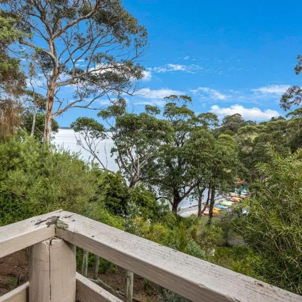Jetty View - Lorikeet Cabin, hotel in Nungurner