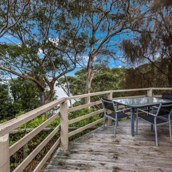 Jetty View - Rosella Cabin, hotel in Nungurner