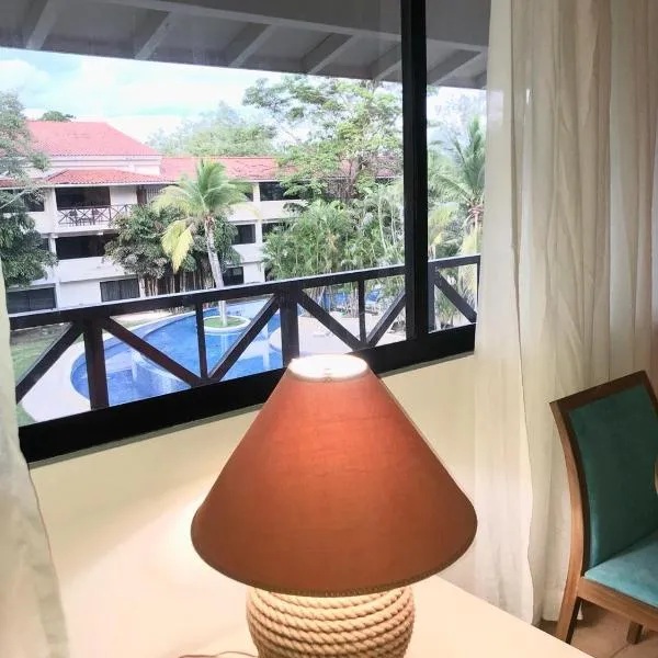 Playa Coronado - Suite Privada en Hotel Coronado Luxury Club & Suites, готель у місті Чаме