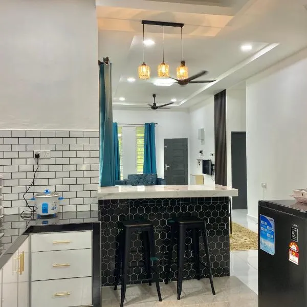 Tulip's Homestay Kuala Berang-FREE WIFI, hotel v destinaci Kuala Berang