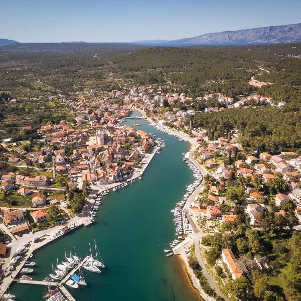 Hvar spa & apartment Romantic for two, hotel in Vrboska