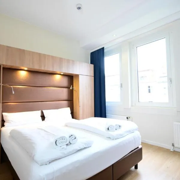 Motel Plus Berlin, ξενοδοχείο στο Βερολίνο