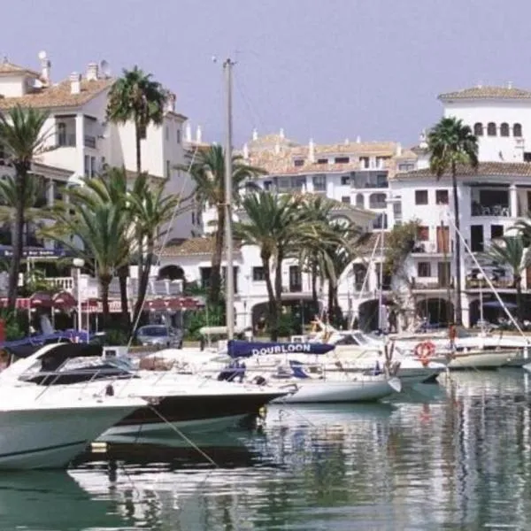 Duquesa Port, hotel v destinaci Manilva