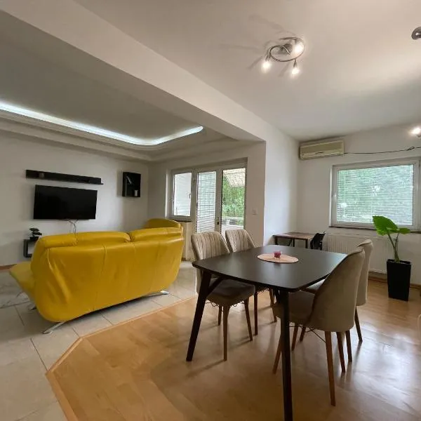 Jurukov City Park Apartment โรงแรมในสโกเปีย