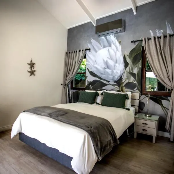 Sixteen Guesthouse on Main, hotel u gradu Hermanus