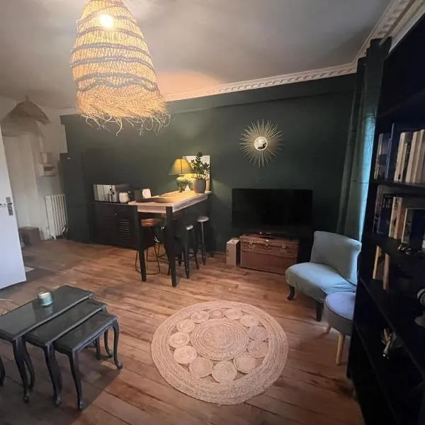 Bel Apt châteaux de Vincennes, hotel v destinaci Vincennes