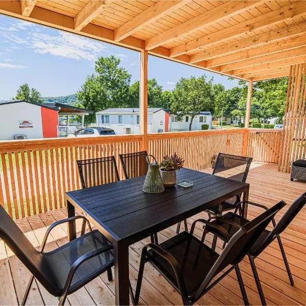 Premium Mobile Homes with thermal riviera tickets, hotell sihtkohas Čatež ob Savi