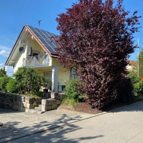 Ferienwohnung Meßmer mit Balkon, hotel en Heiligenberg