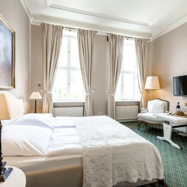 Herrenhaus Appartement 4, hotel in Lüdersburg