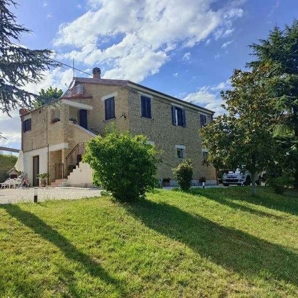 La Casa del Duca, hotel Montalto delle Marchéban