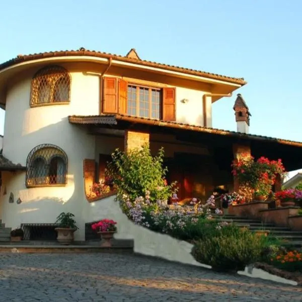 B&B Villa La Castagnola, hotel v destinaci Rocca di Papa