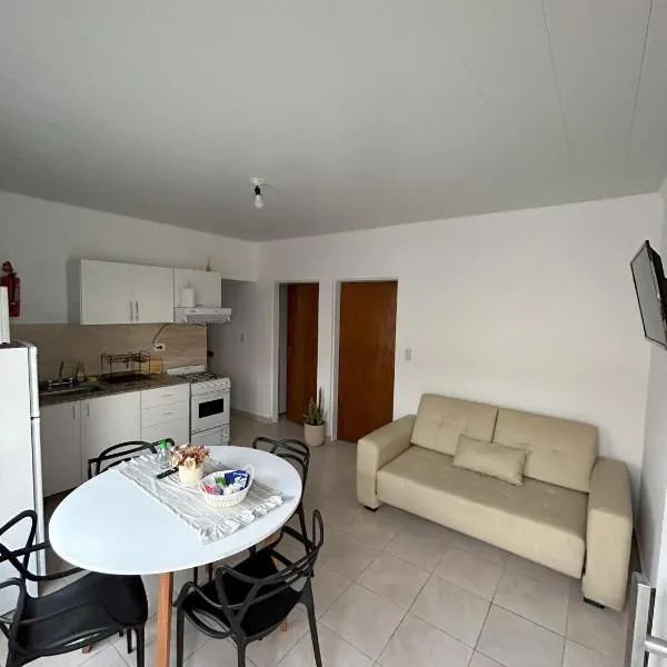 Alojamiento Bruich, hotel v destinaci Aldea Camarero