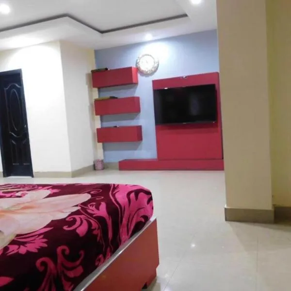 물탄에 위치한 호텔 Five Monts Hotel