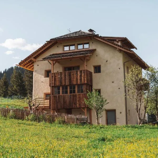 Sotciastel Exclusive Chalet in Alta Badia, Hotel in Abtei