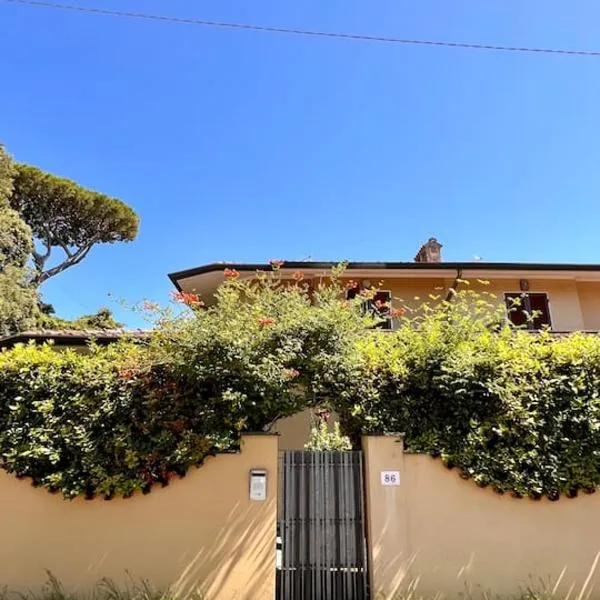 Villetta in Versilia, hotel v destinaci Marina di Pietrasanta