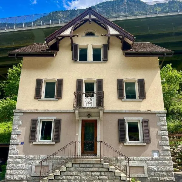Hotel - Haus Biasca, hotell sihtkohas Gurtnellen