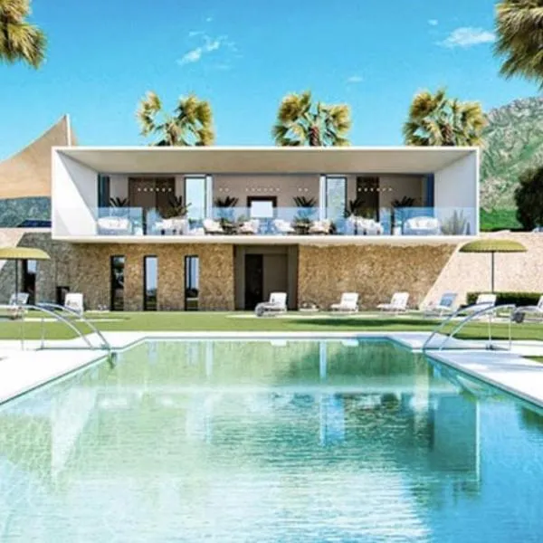 Habitación en la planta superior de una villa, hotel in Benalmádena